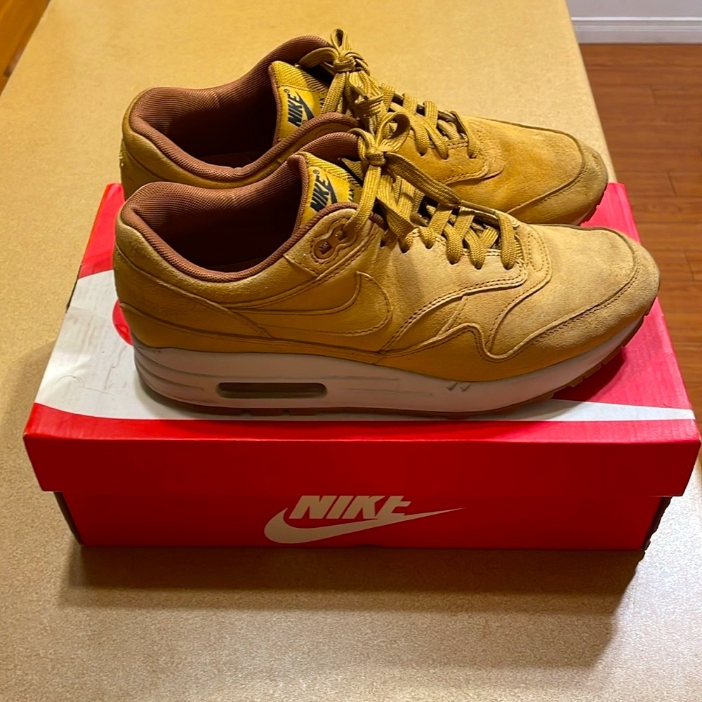 Nike Air Max 1 Premium Wheat Size 8 - Picture 3 of 5